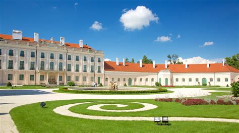 Fertőd, Győr